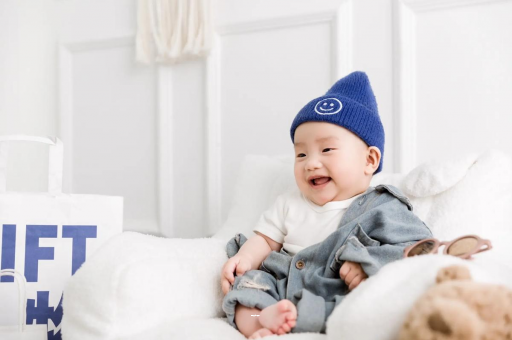 汶上宝宝多久开始攒肚